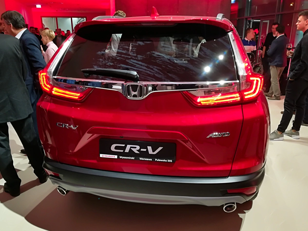 Honda CR-V wnętrze pierwsze wrażenia 