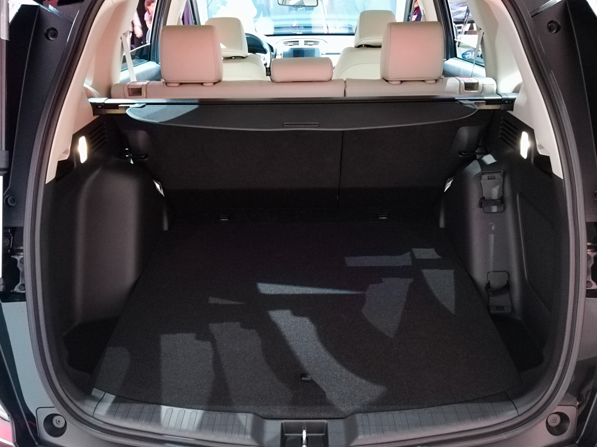Honda CR-V wnętrze pierwsze wrażenia 
