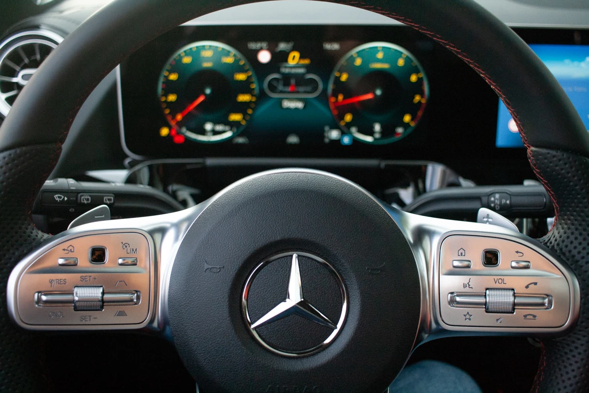 Mercedes B200 