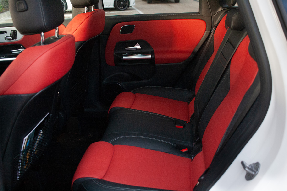 Mercedes B200 2018