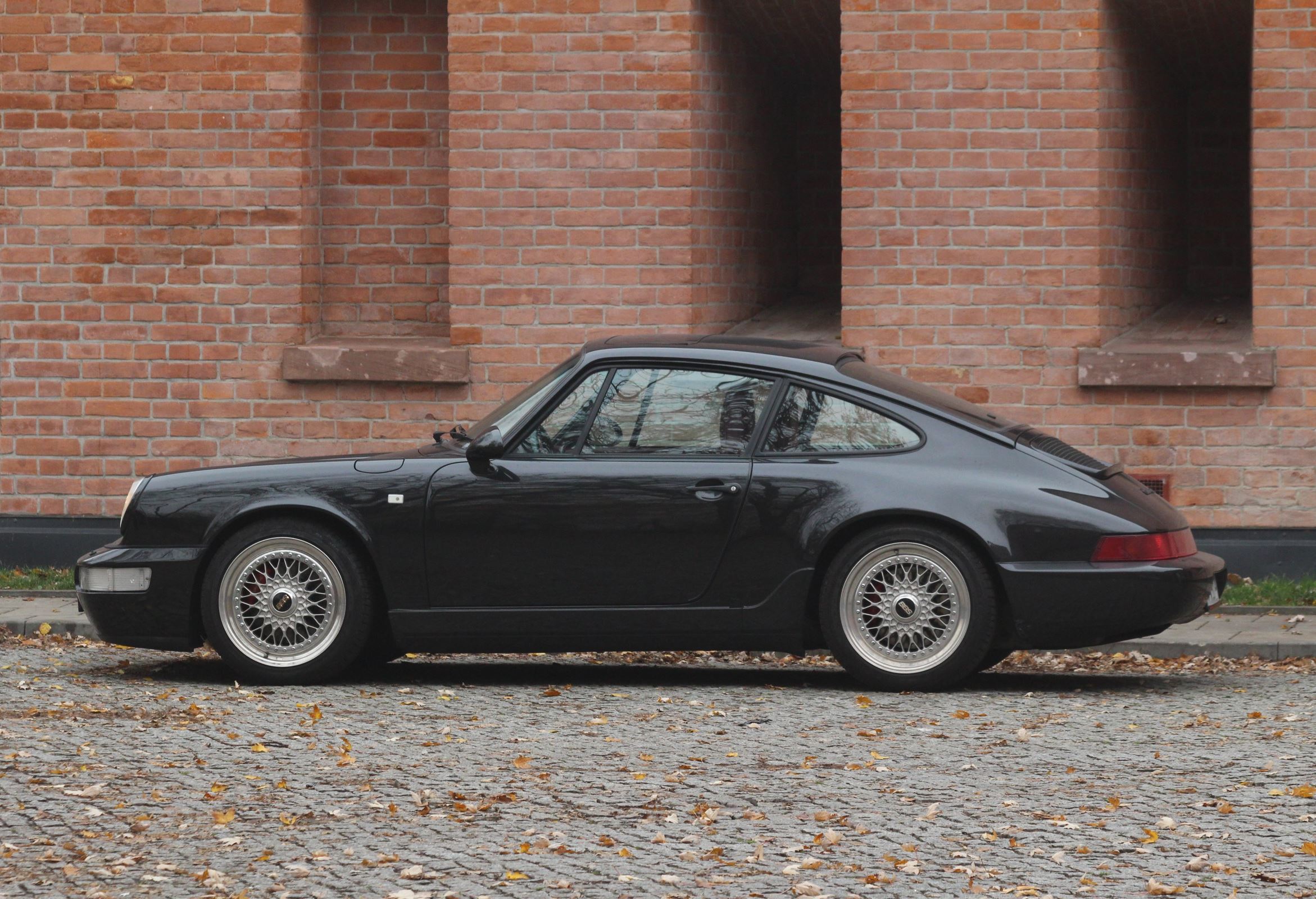 Porsche 911 964