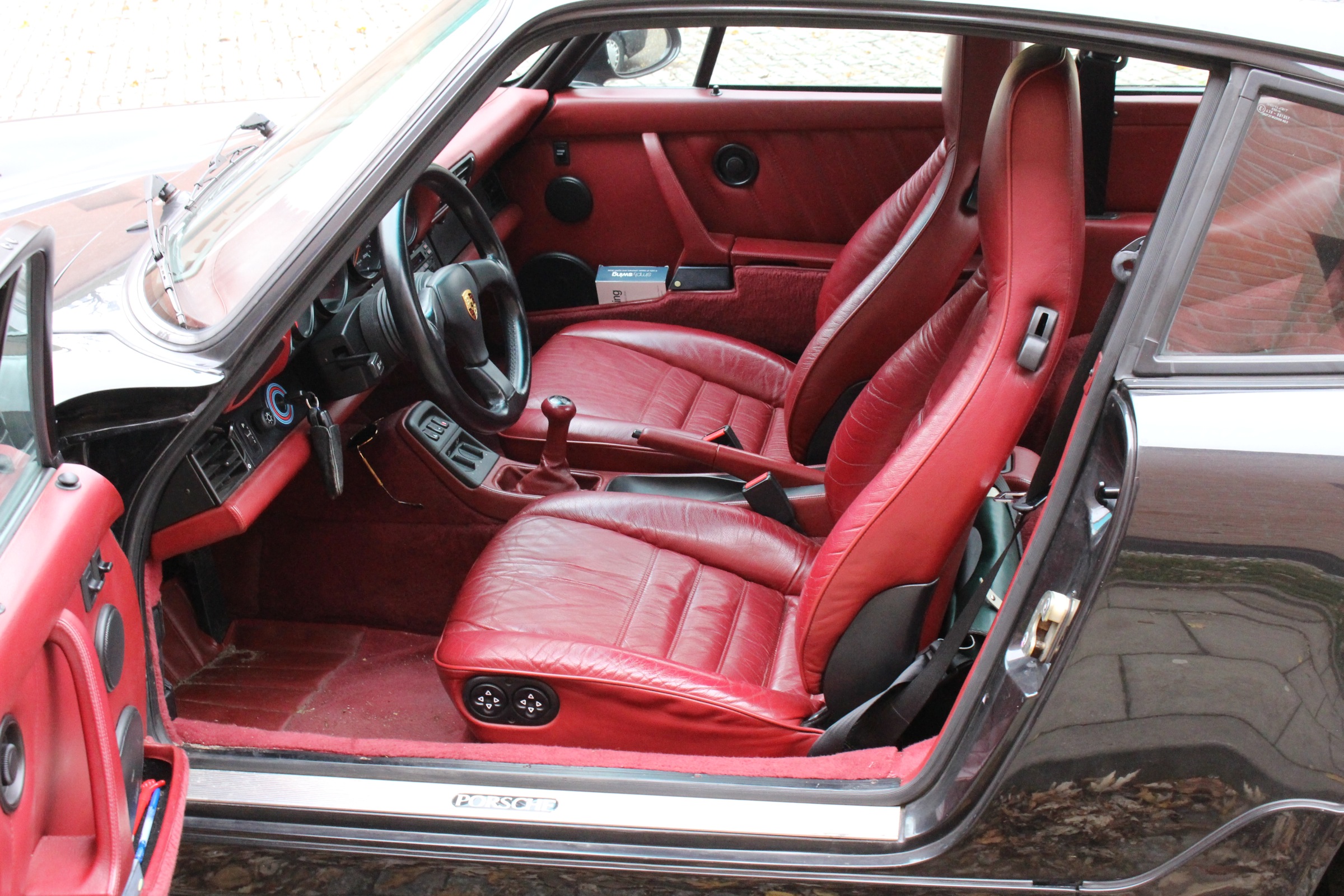Porsche 911 964