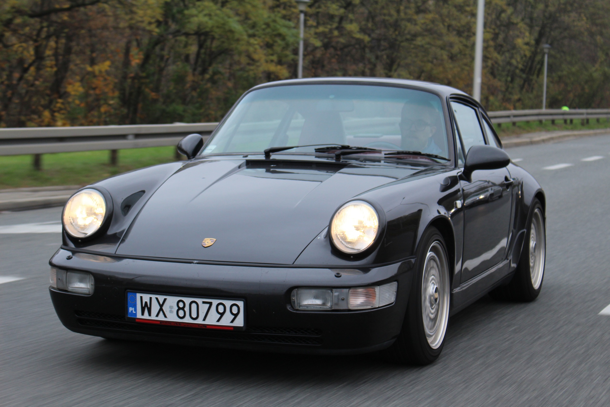 Porsche 911 964