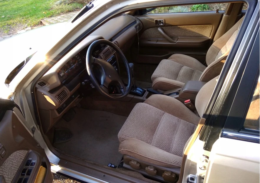 toyota camry na sprzedaż