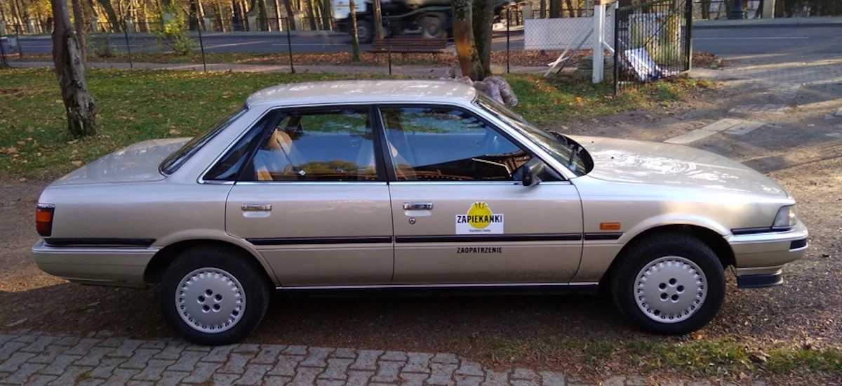 toyota camry na sprzedaż