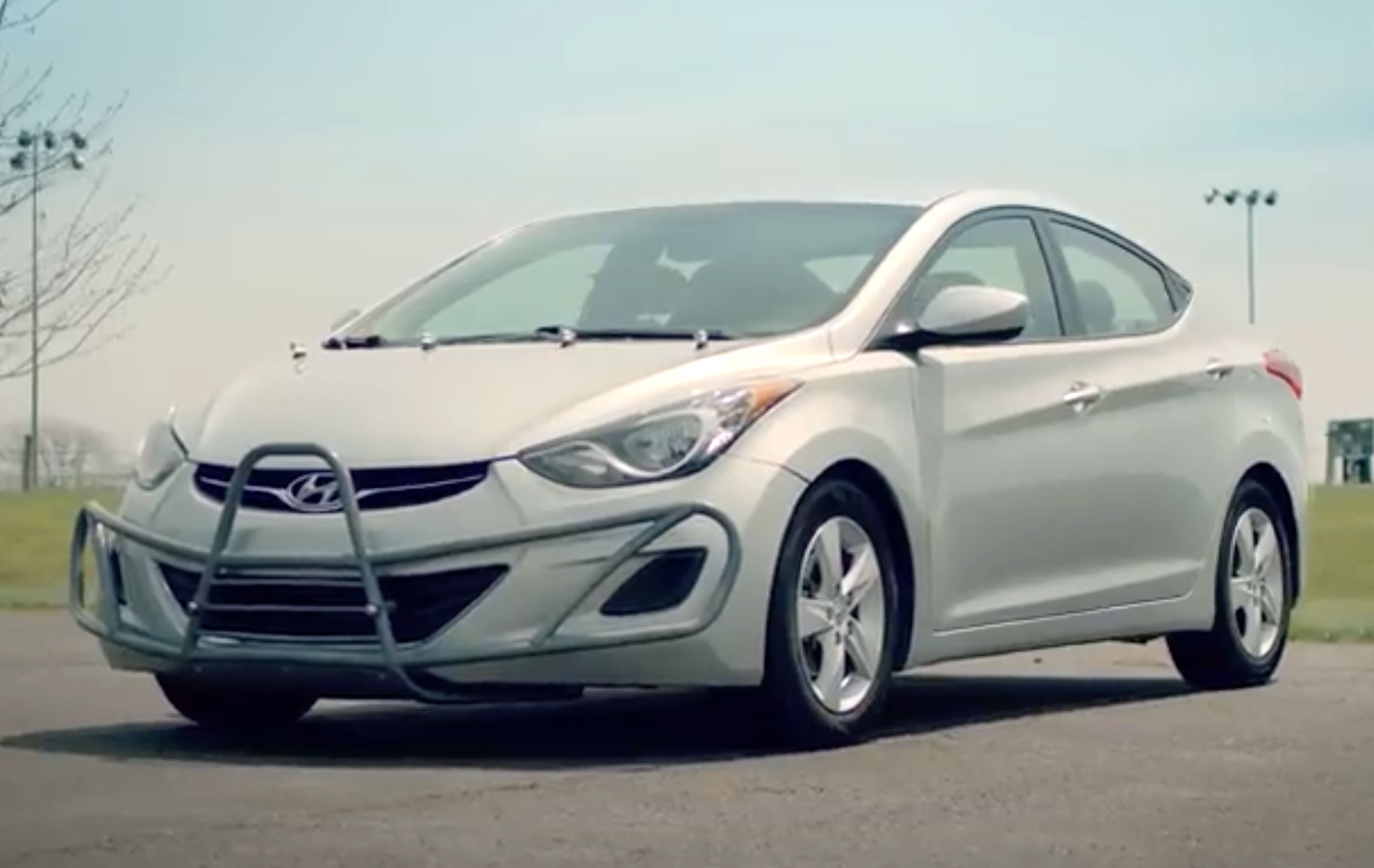 Milion mil Hyundai Elantra 