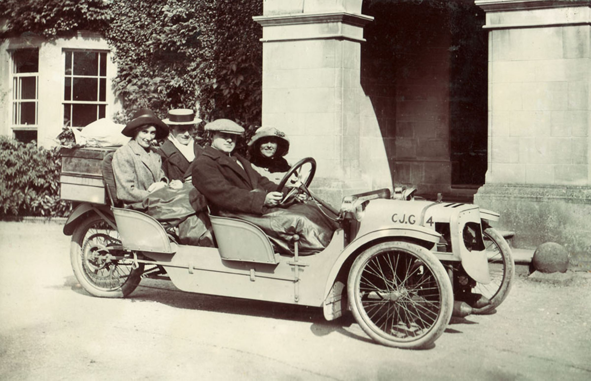 Morgan historia 