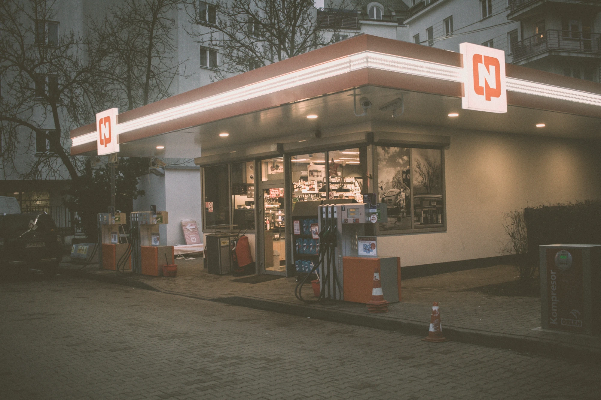CPN powrócił. Pojechaliśmy tam zatankować Poloneza. Czuję niedosyt