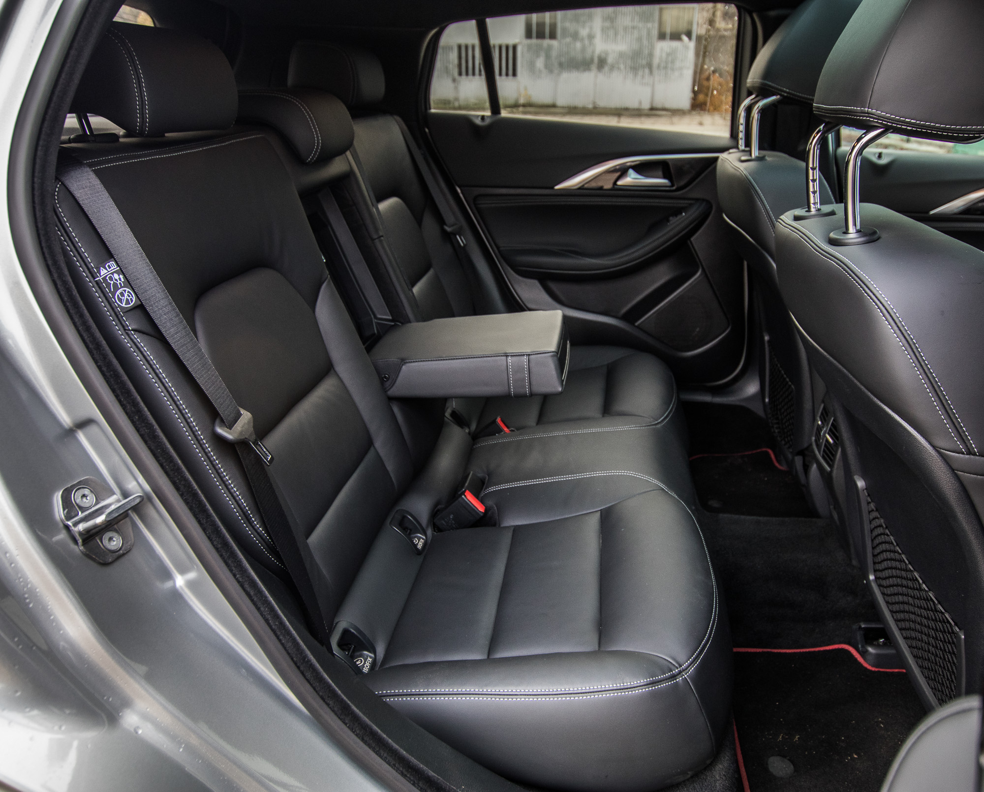 infiniti q30 test 