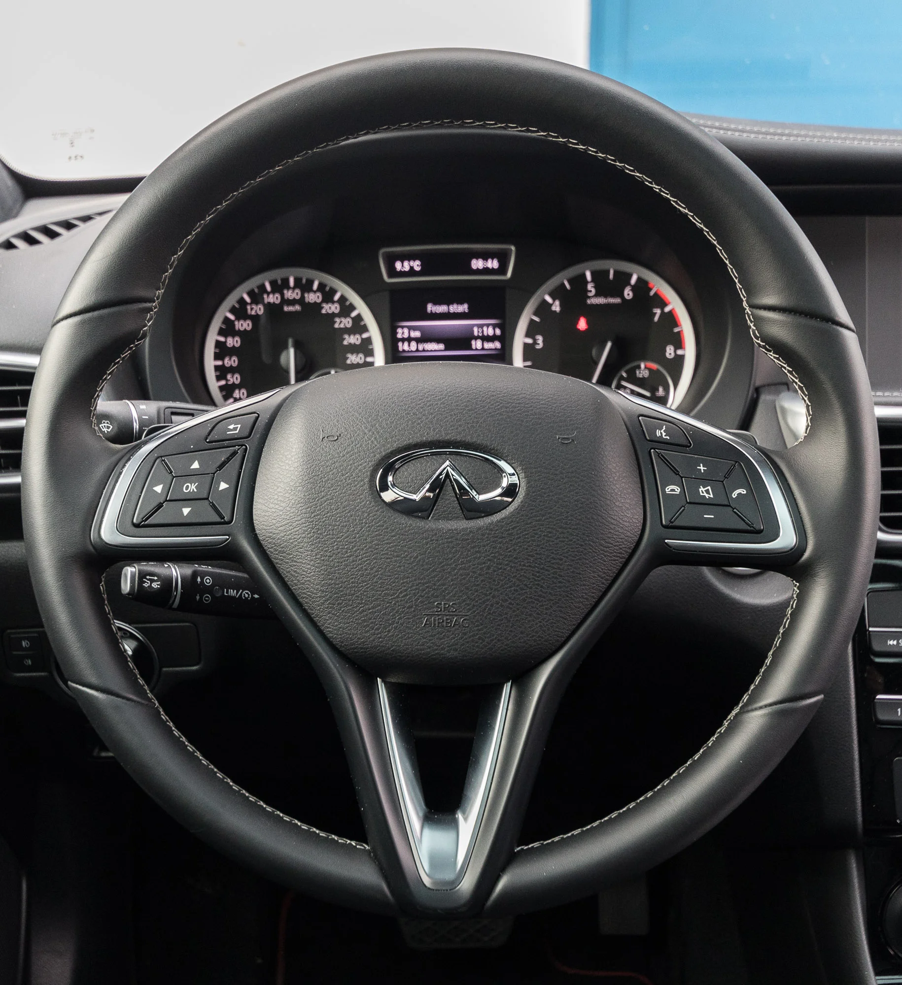 infiniti q30 test