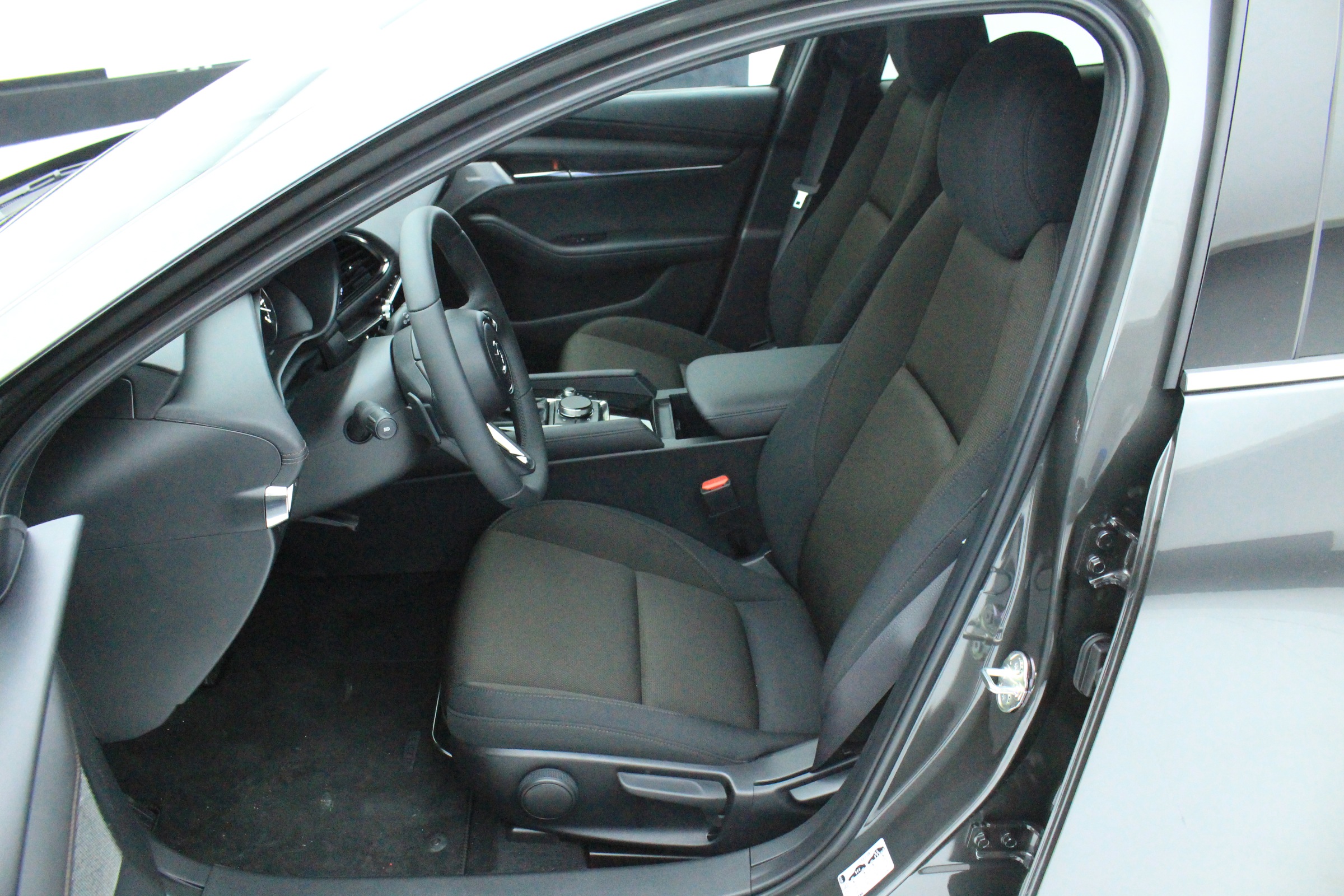 nowa Mazda 3 2019 