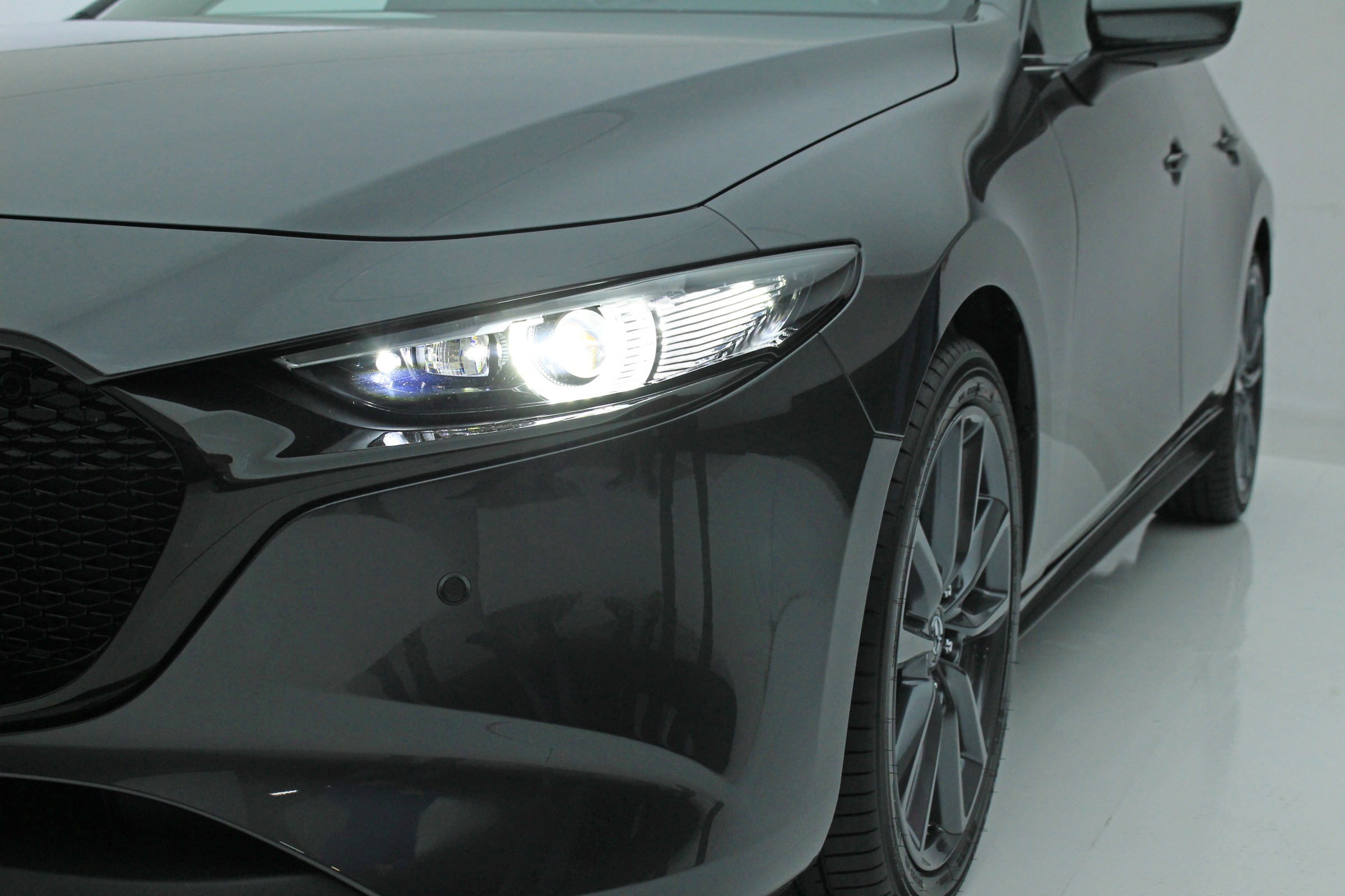 nowa Mazda 3 2019 