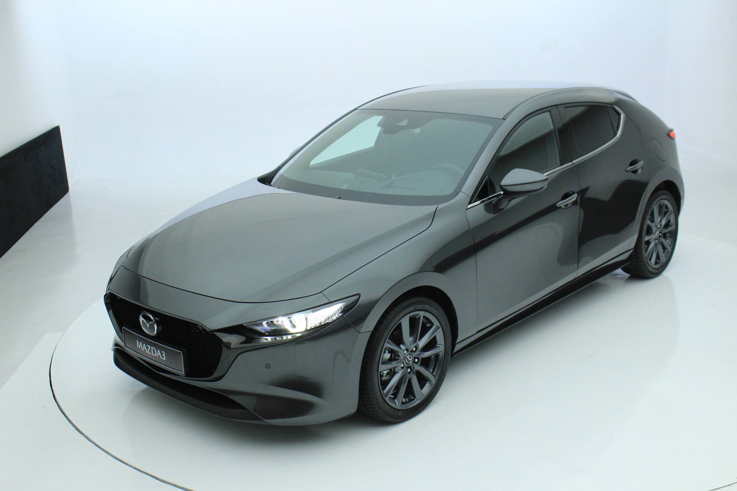nowa Mazda 3 2019 
