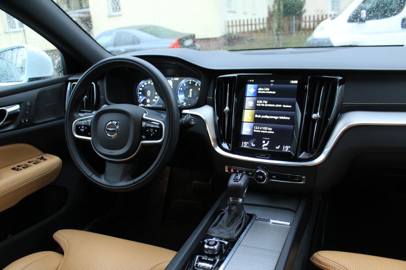 volvo v60 t6 