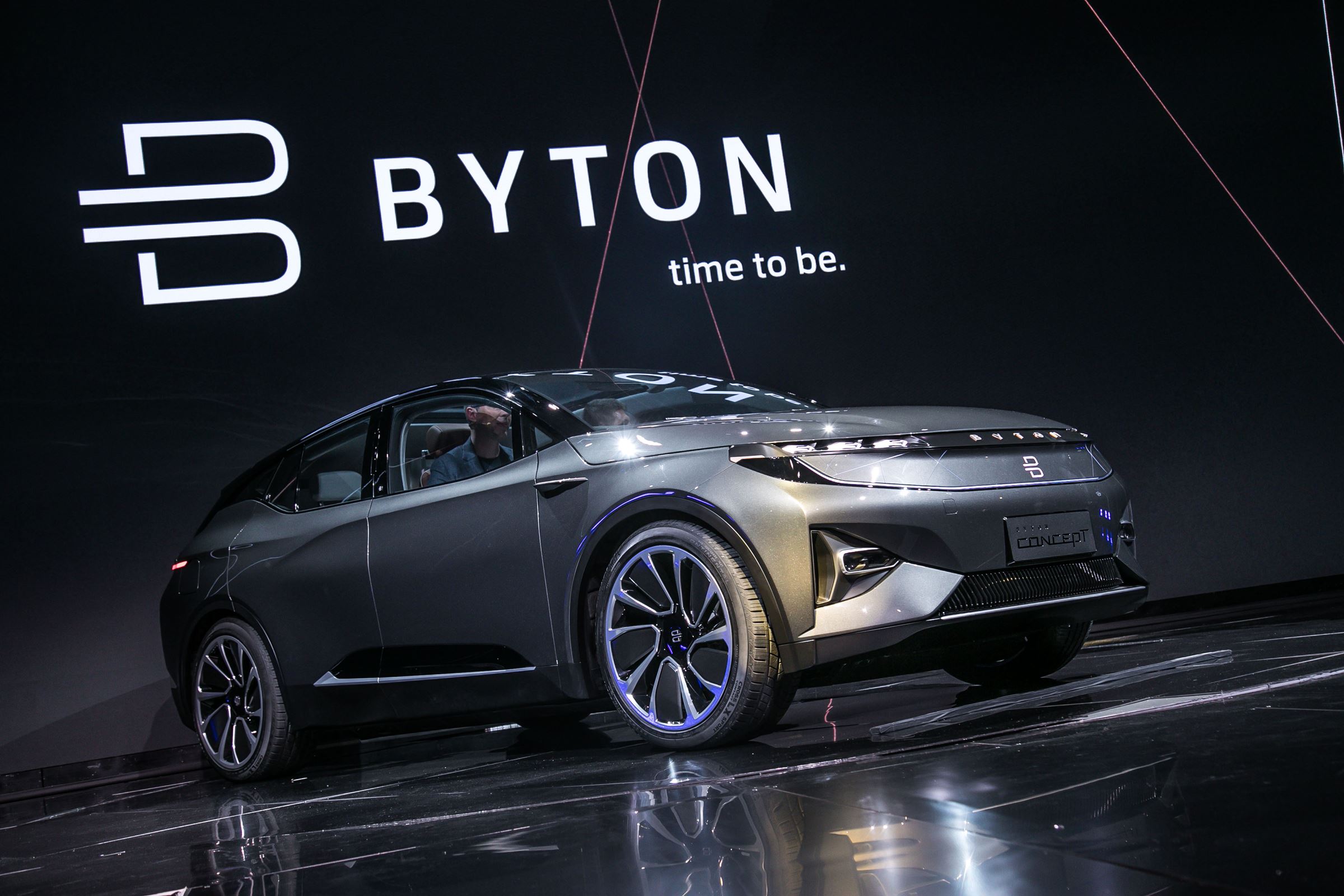 Byton M-Byte