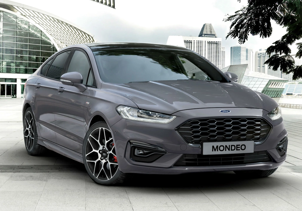 2019 Ford Mondeo lifting