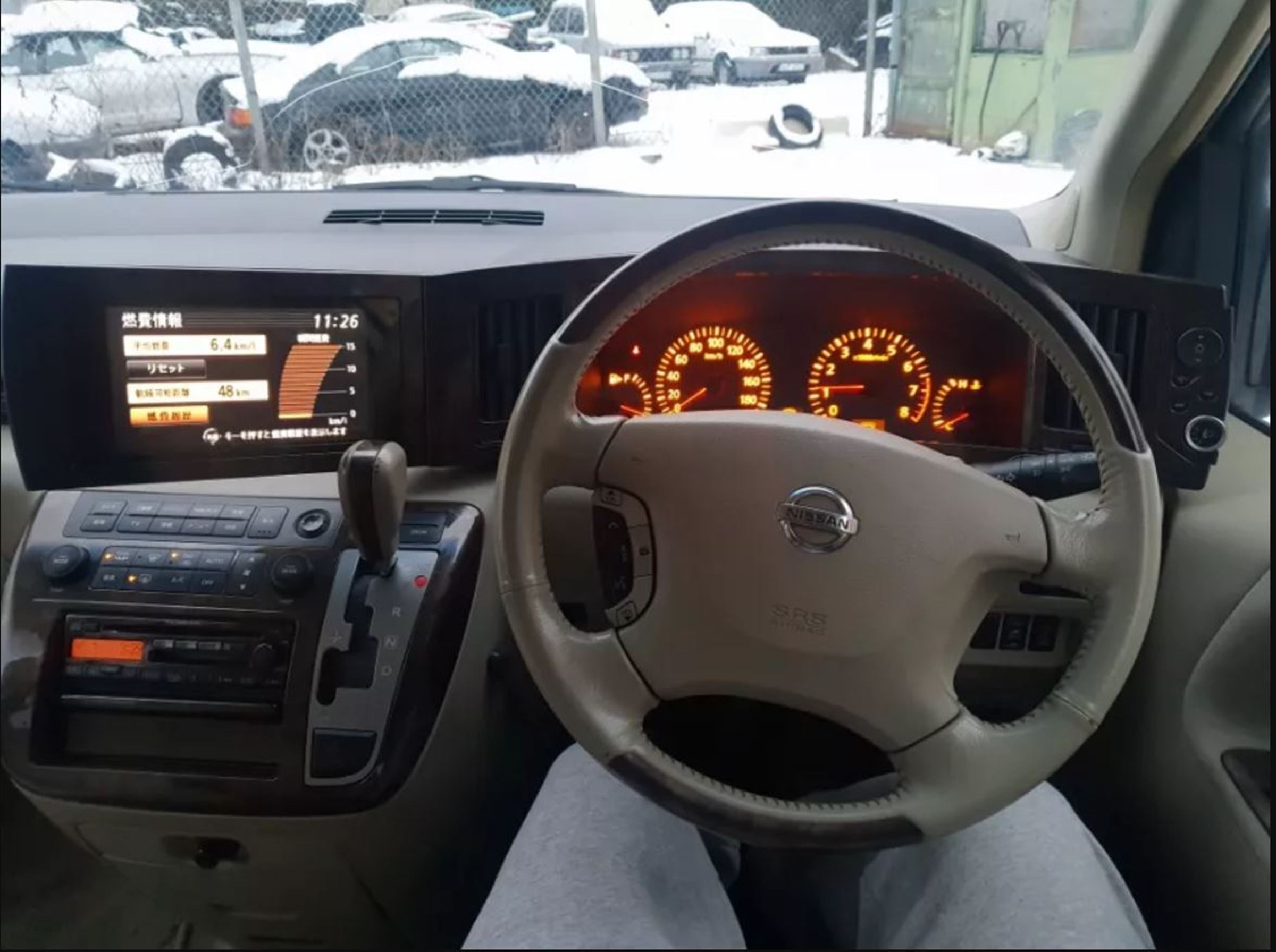 Nissan Elgrand Polska