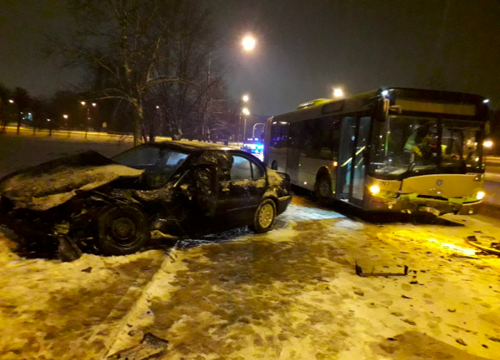 wypadek bmw 