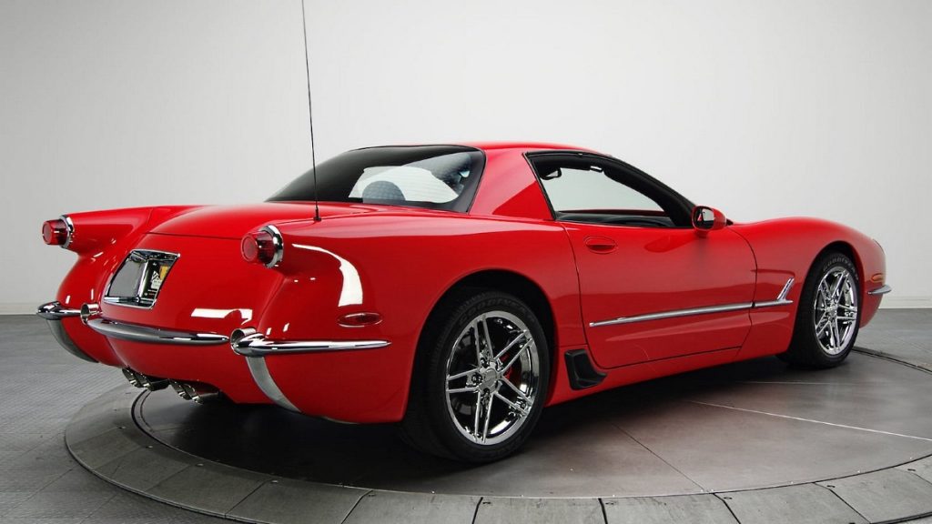 Chevrolet Corvette restomod 