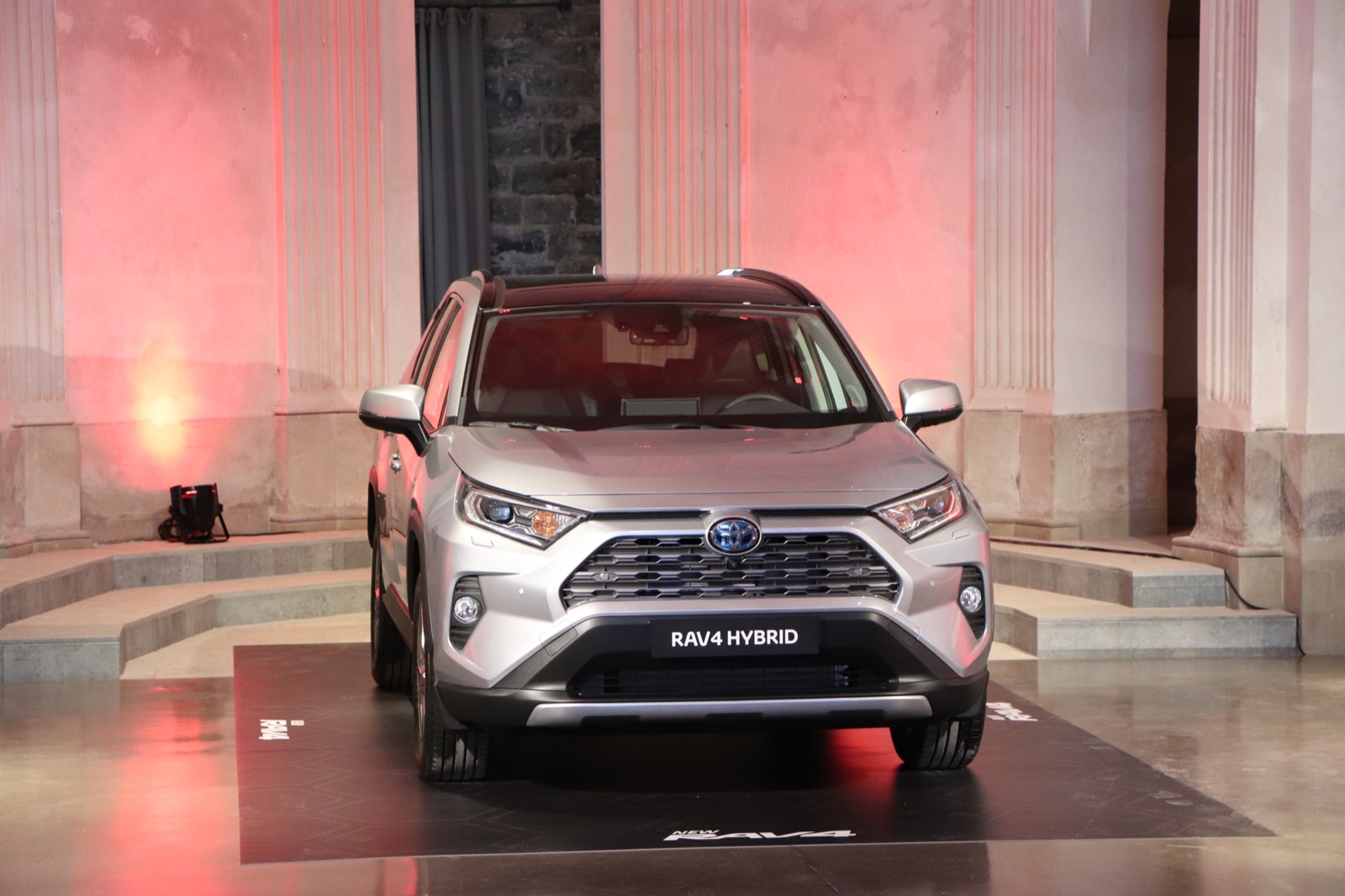 nowa toyota rav4 test 