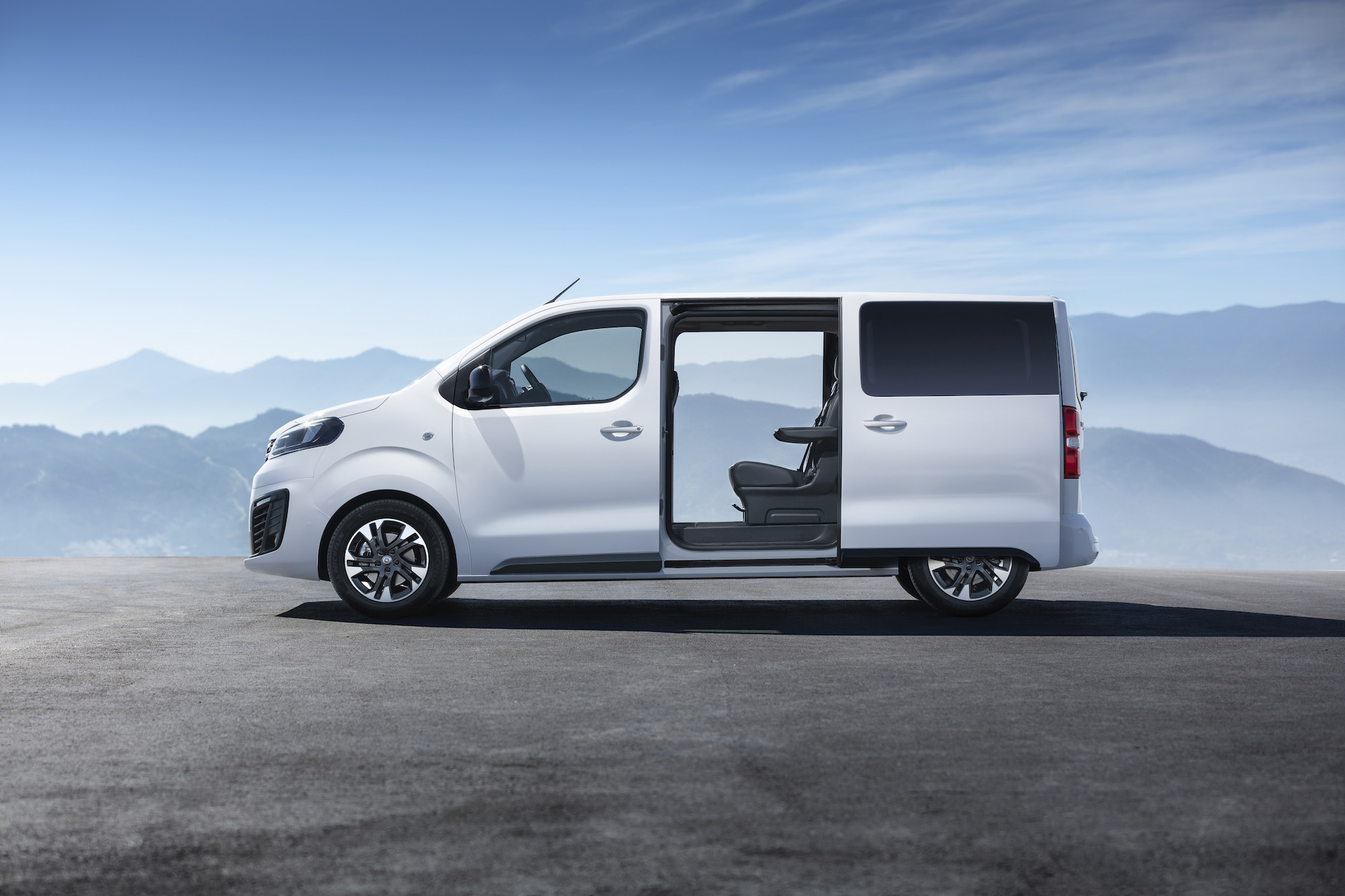 opel zafira life