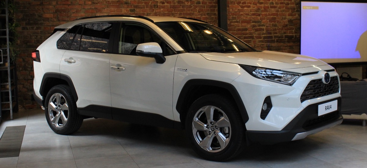 nowa toyota rav4