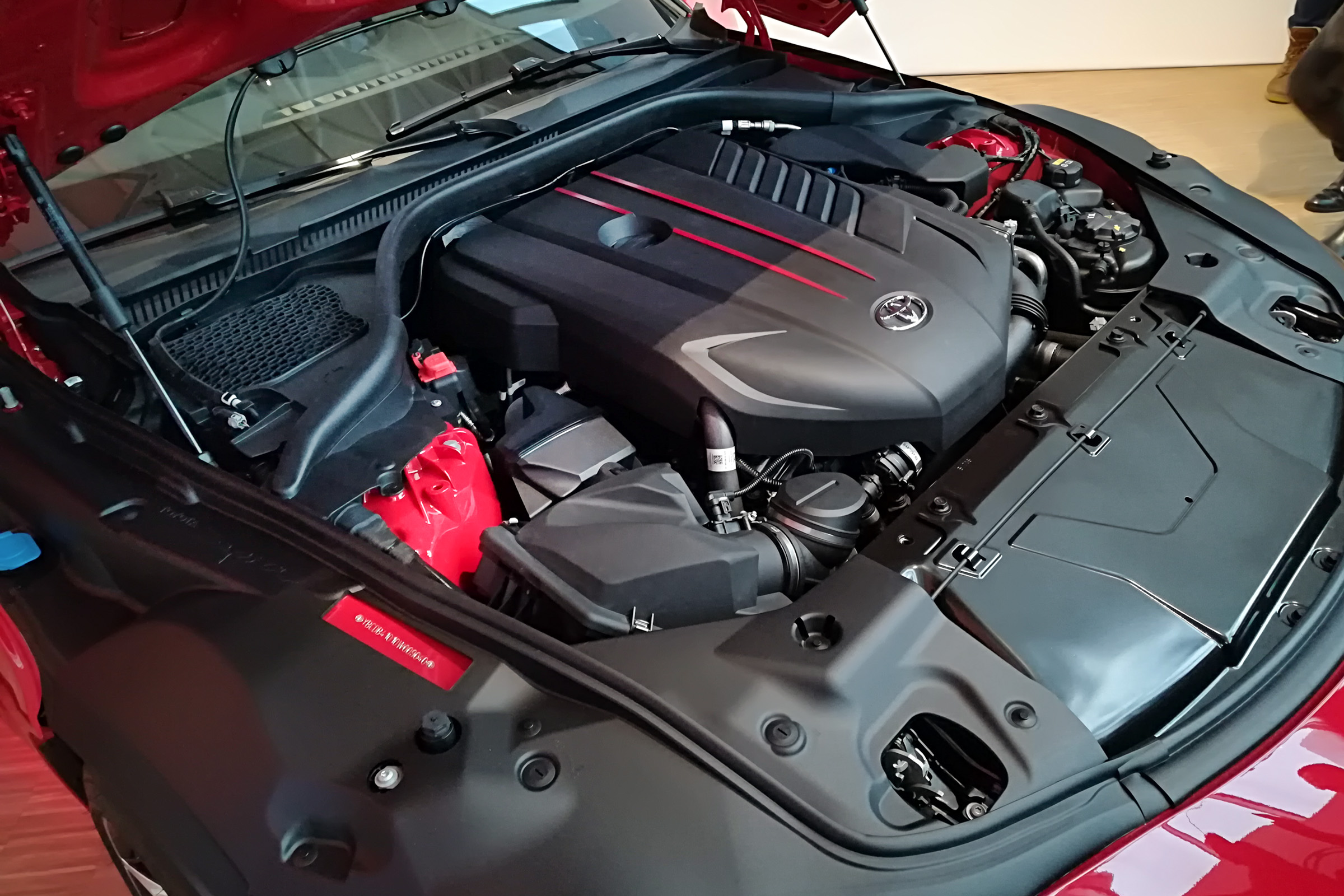 Toyota Supra silnik 