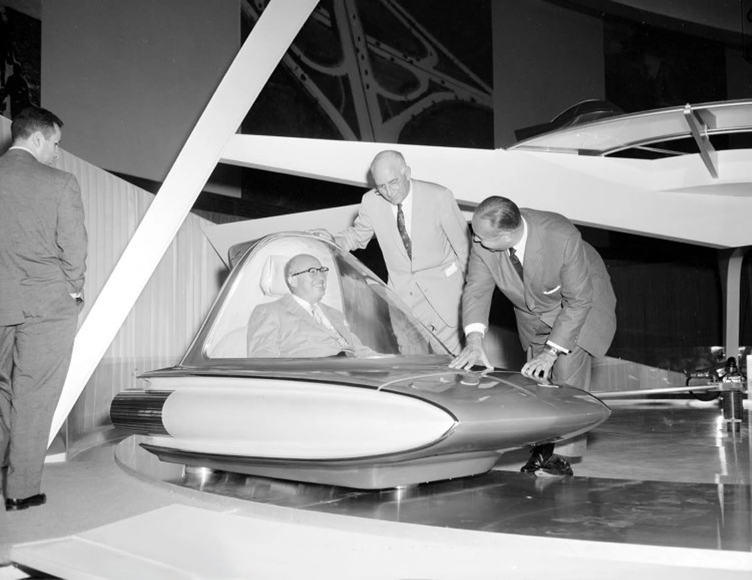 Ford Levacar 