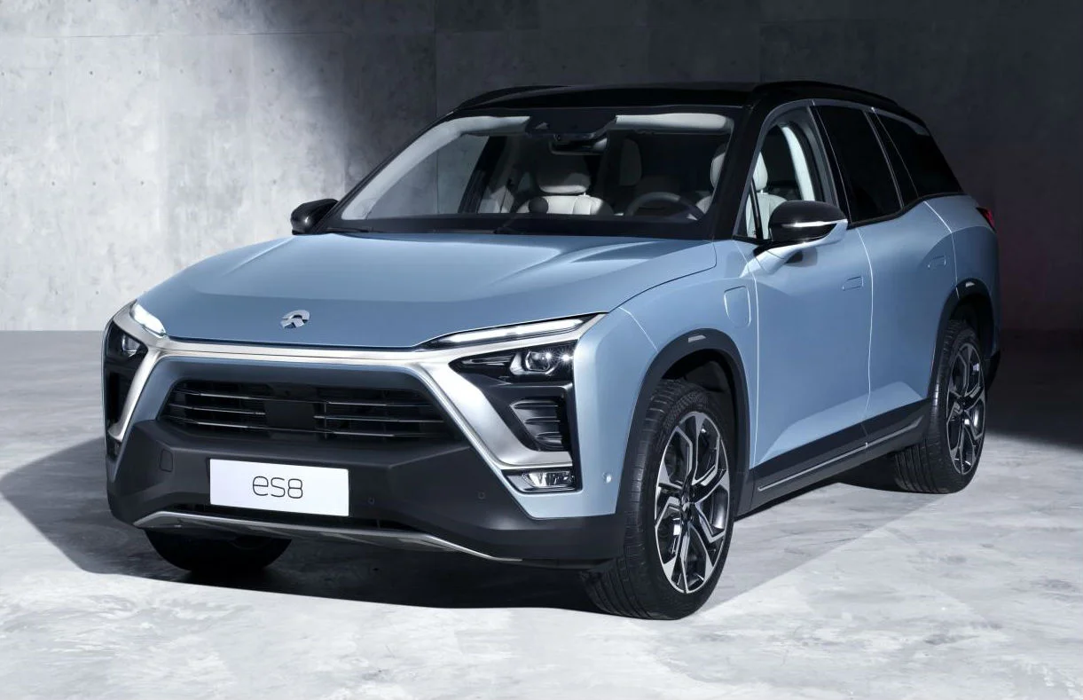 Nio ES8 