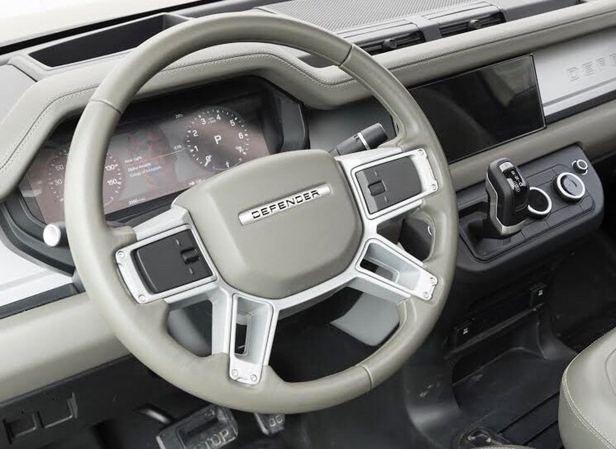 land rover defender wnętrze 