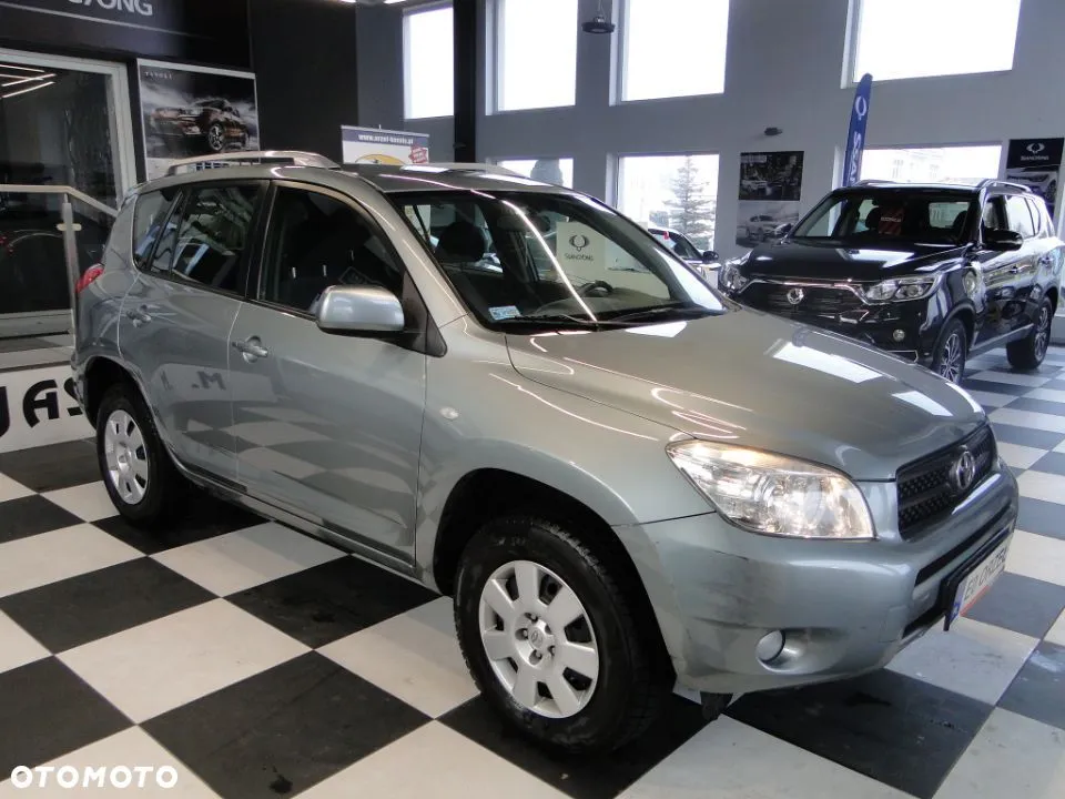 toyota rav4 otomoto