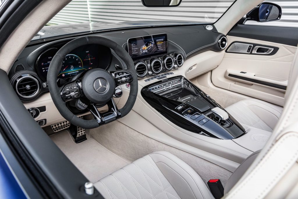 Mercedes AMG GT Roadster 