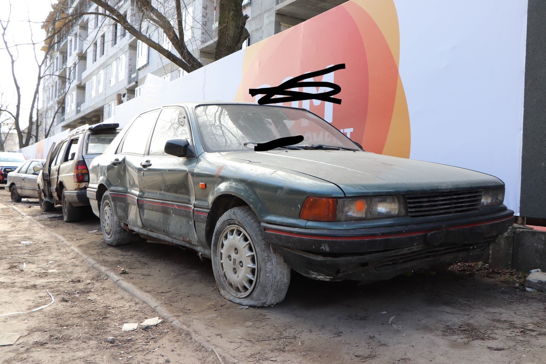 opuszczone samochody w polsce 