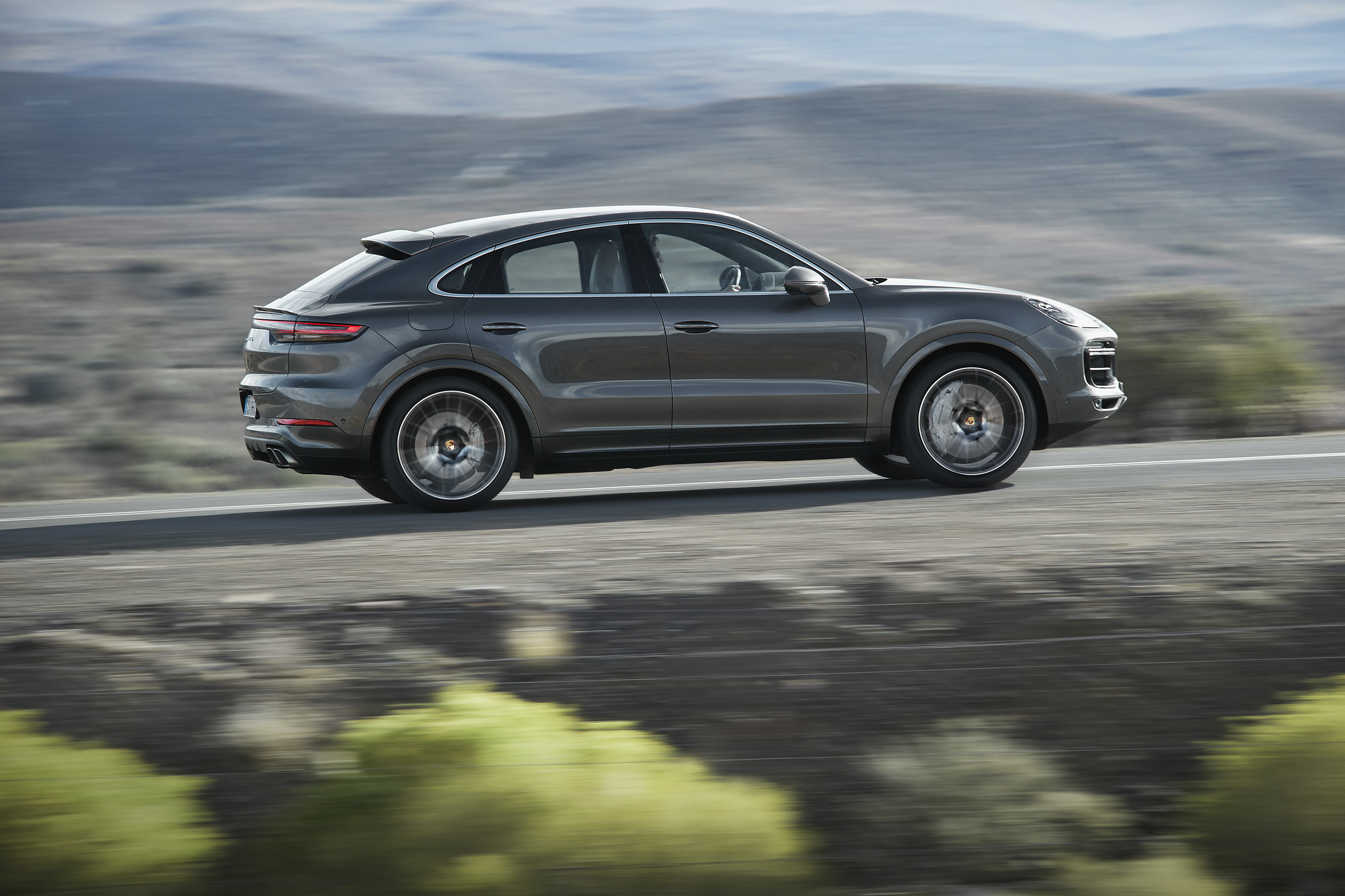 porsche cayenne coupe
