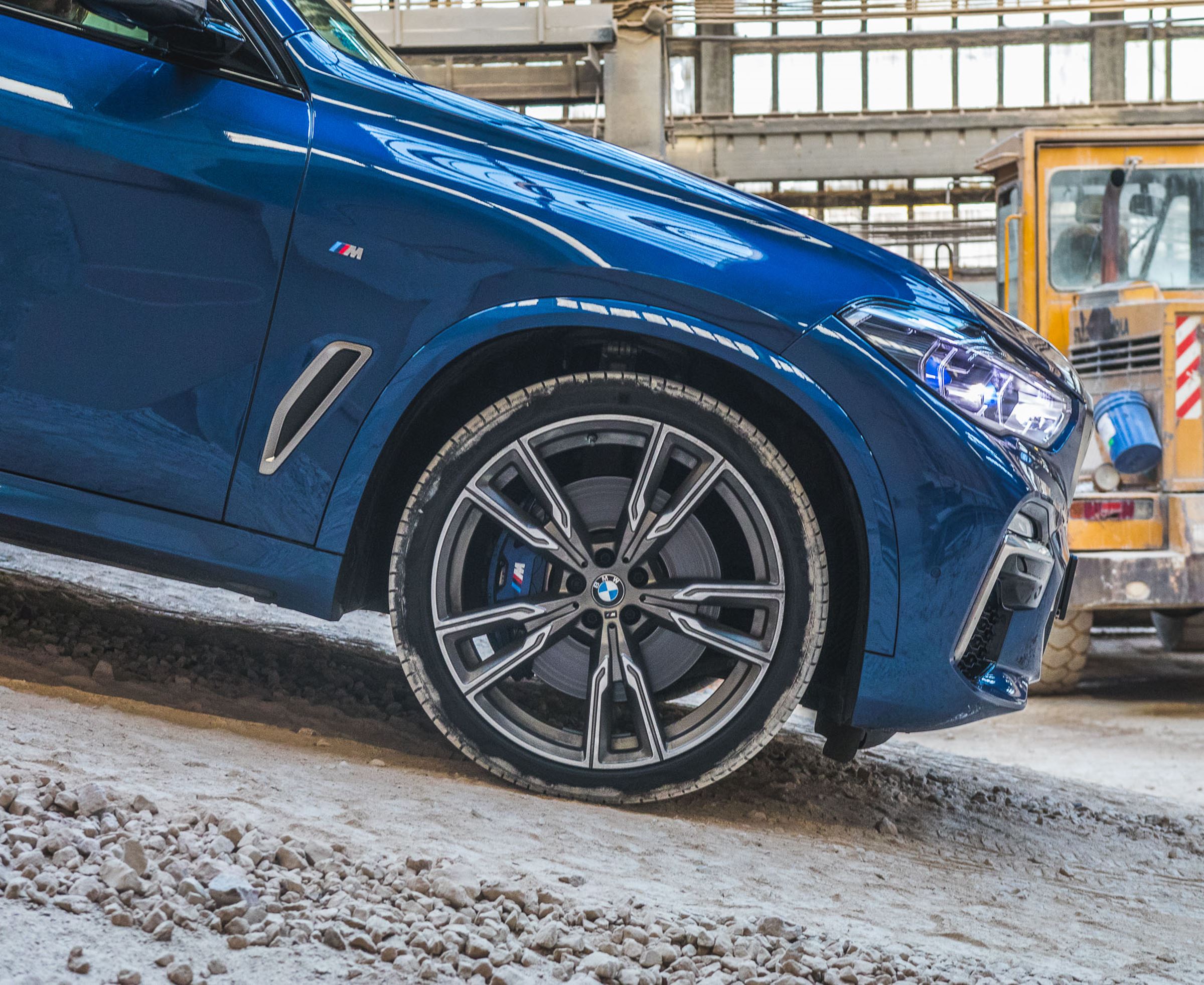 BMW X5 M50d test 
