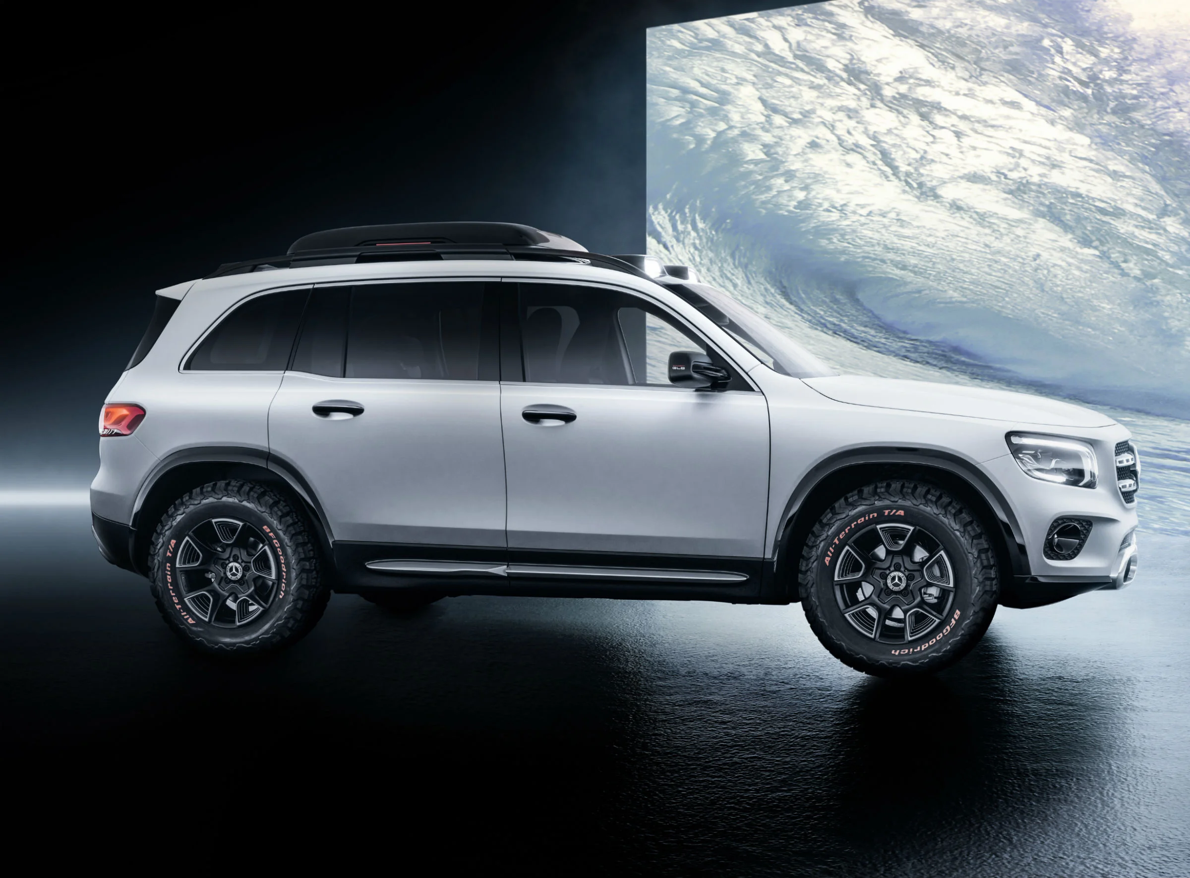 Mercedes GLB 