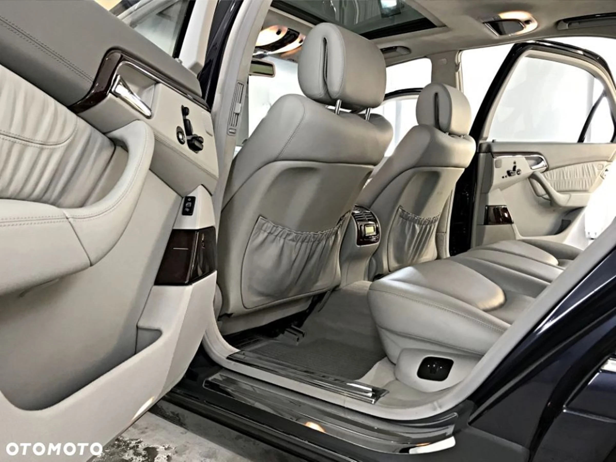 Mercedes S600