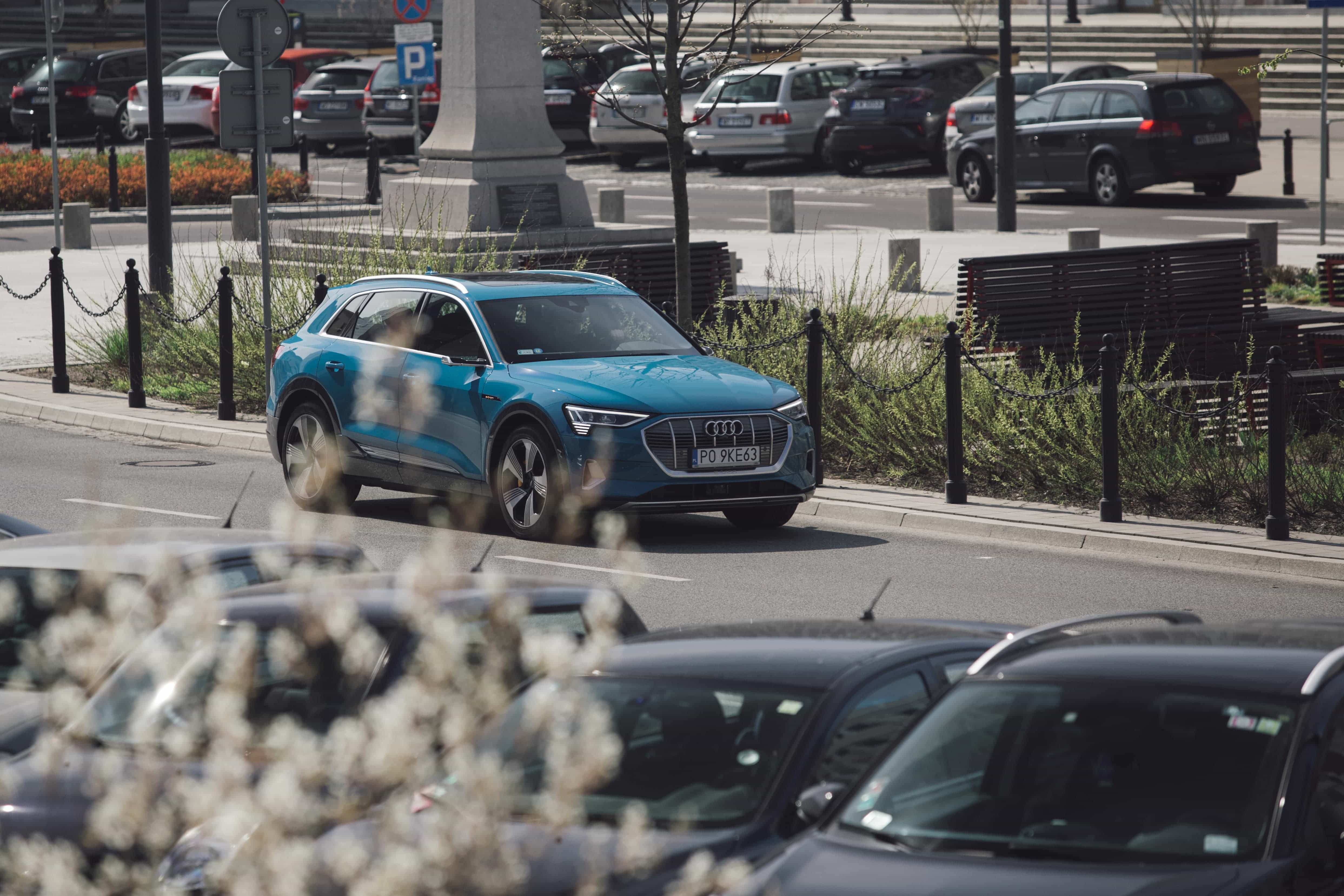 audi etron opinie 