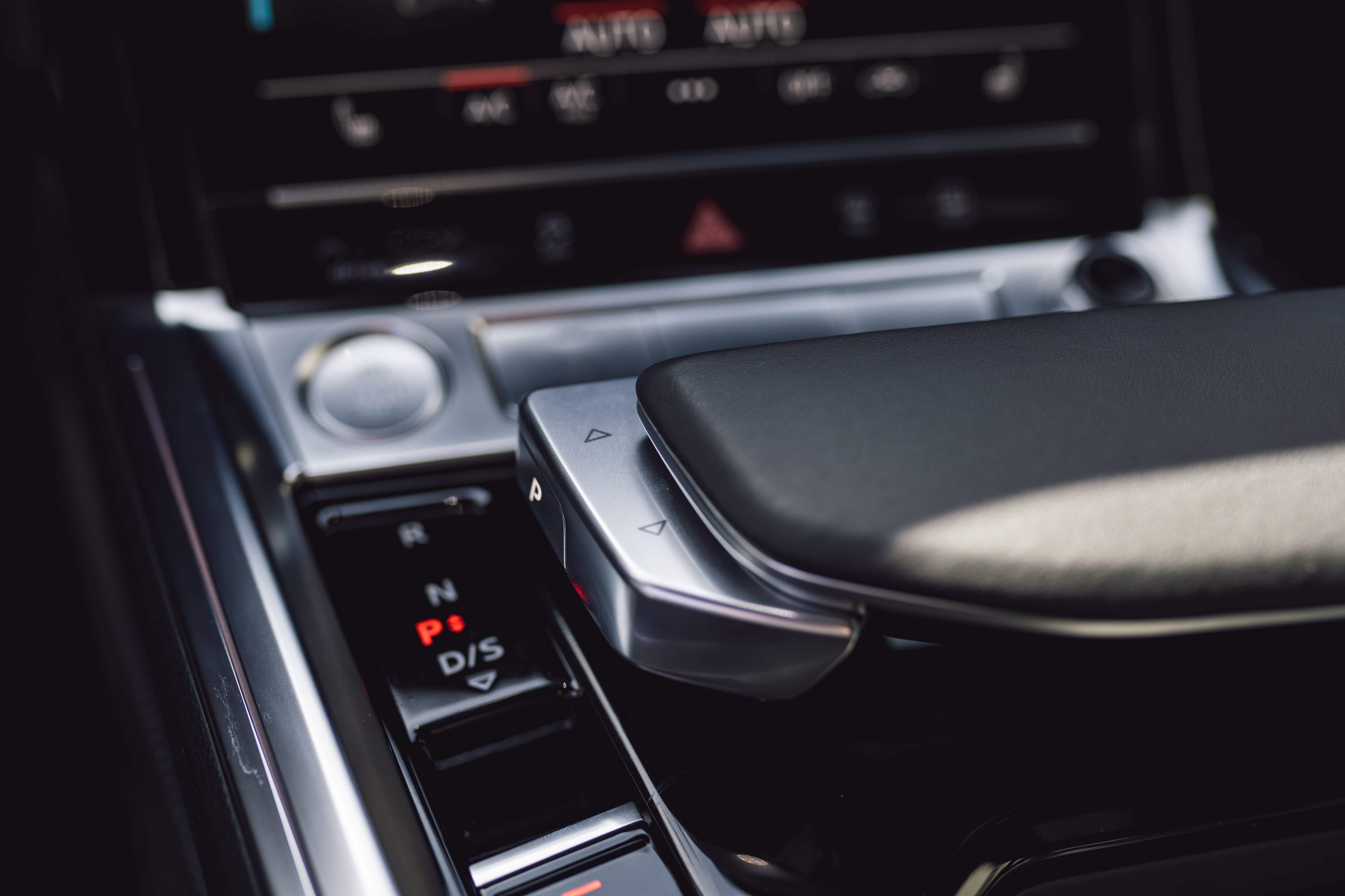 audi etron opinie 
