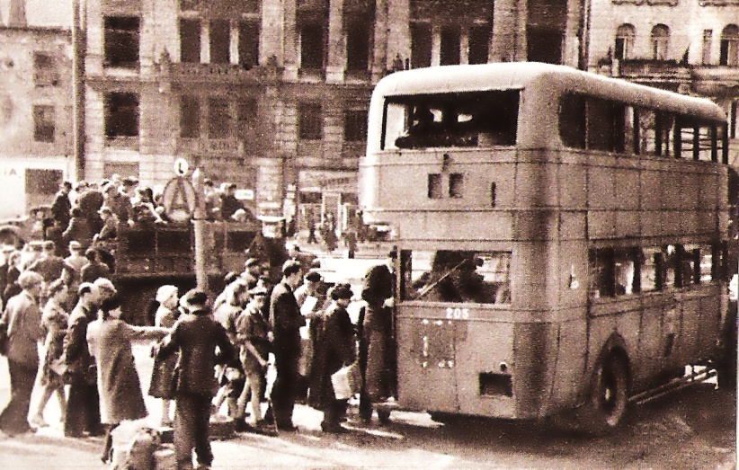 autobusy Warszawa historia 