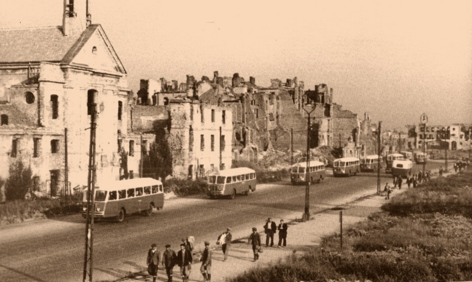 autobusy Warszawa historia 