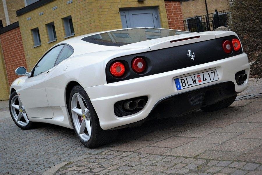 Ferrari ceny 