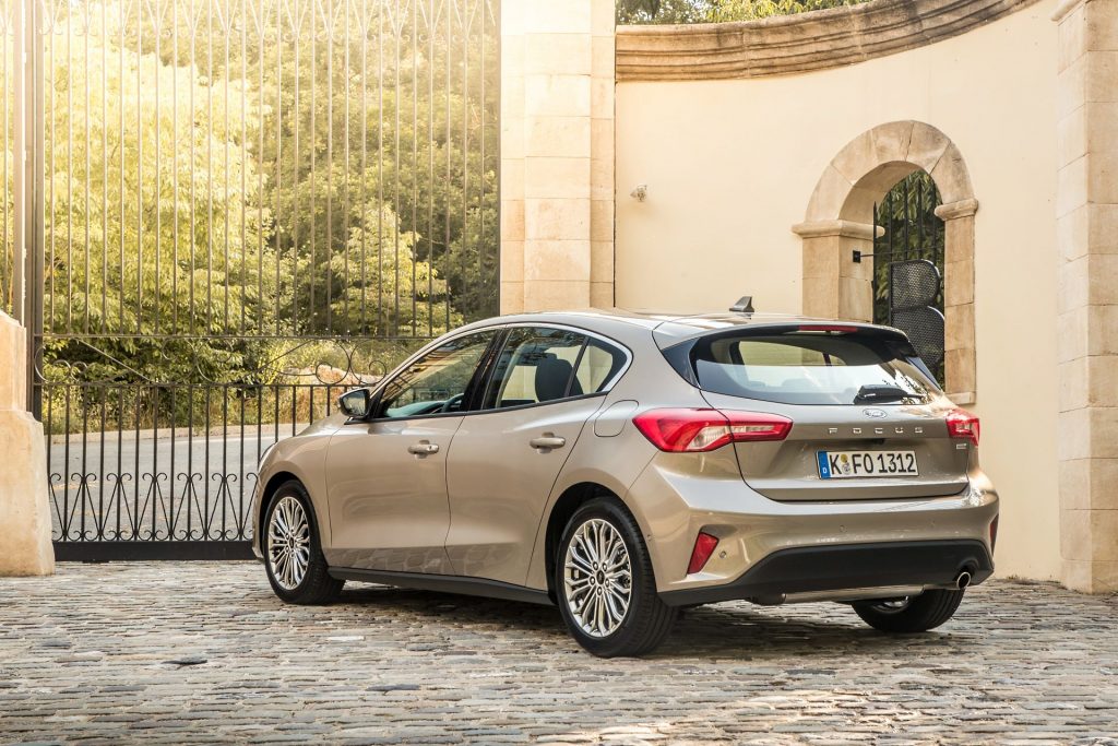 Ford Focus zawieszenie tylne 
