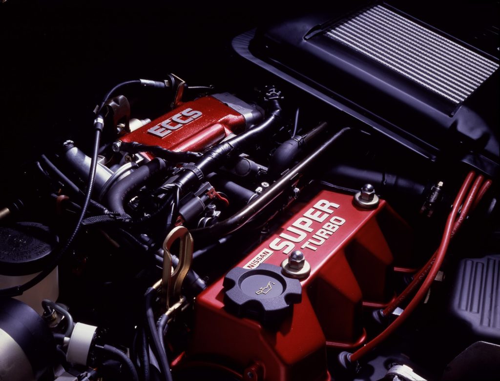 Nissan Micra Super Turbo silnik 