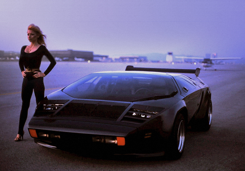 Vector W8 historia 