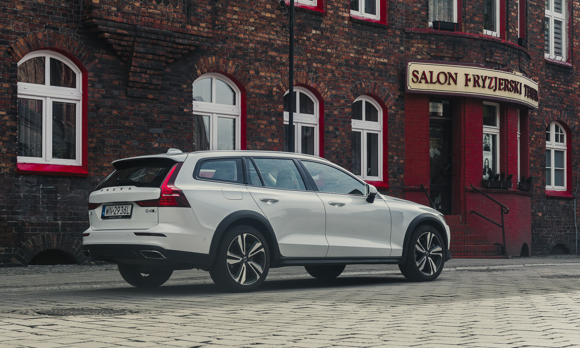 Volvo V60 Cross Country D4 test 