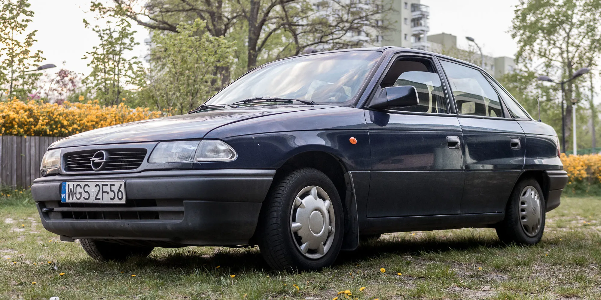 wynajem samochodu warszawa tanio