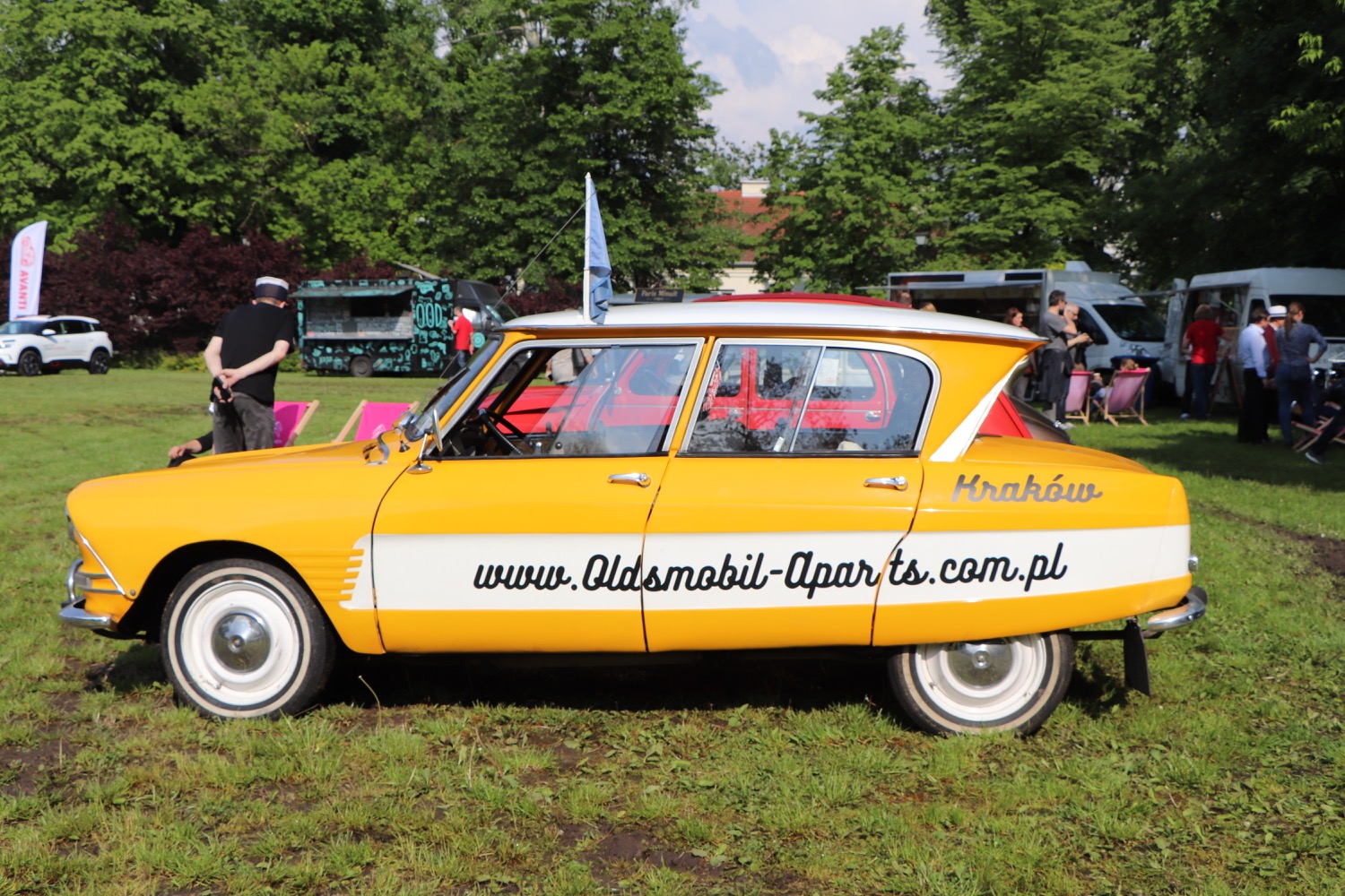 100 lat citroena 