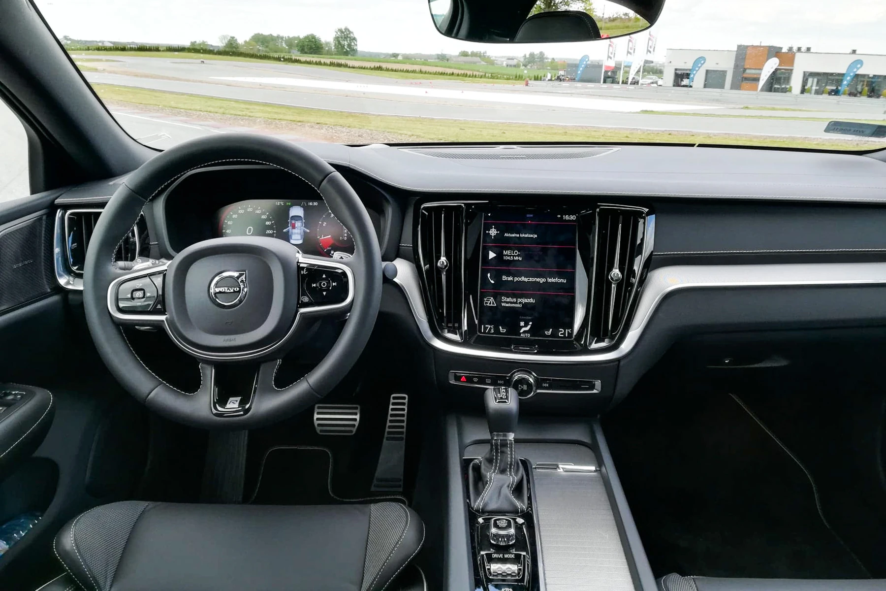Volvo S60 T5 2019 test 