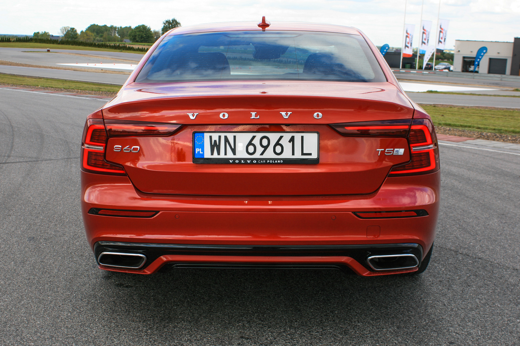 Volvo S60 T5 2019 test 
